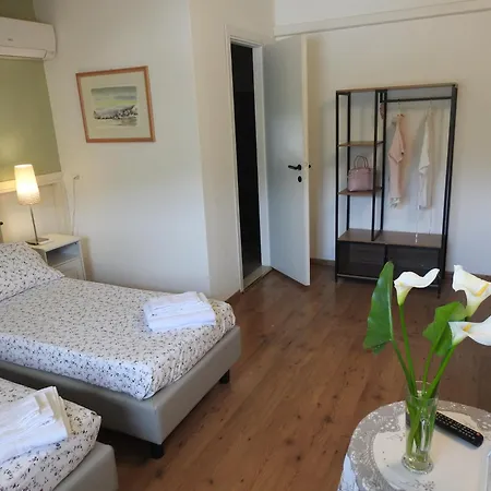 La Casa Di Clara Bed & Breakfast Esine