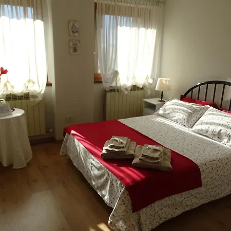 Nocleg ze śniadaniem La Casa Di Clara 3*